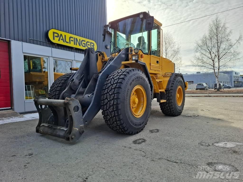 Volvo L70B 輪胎式裝載機