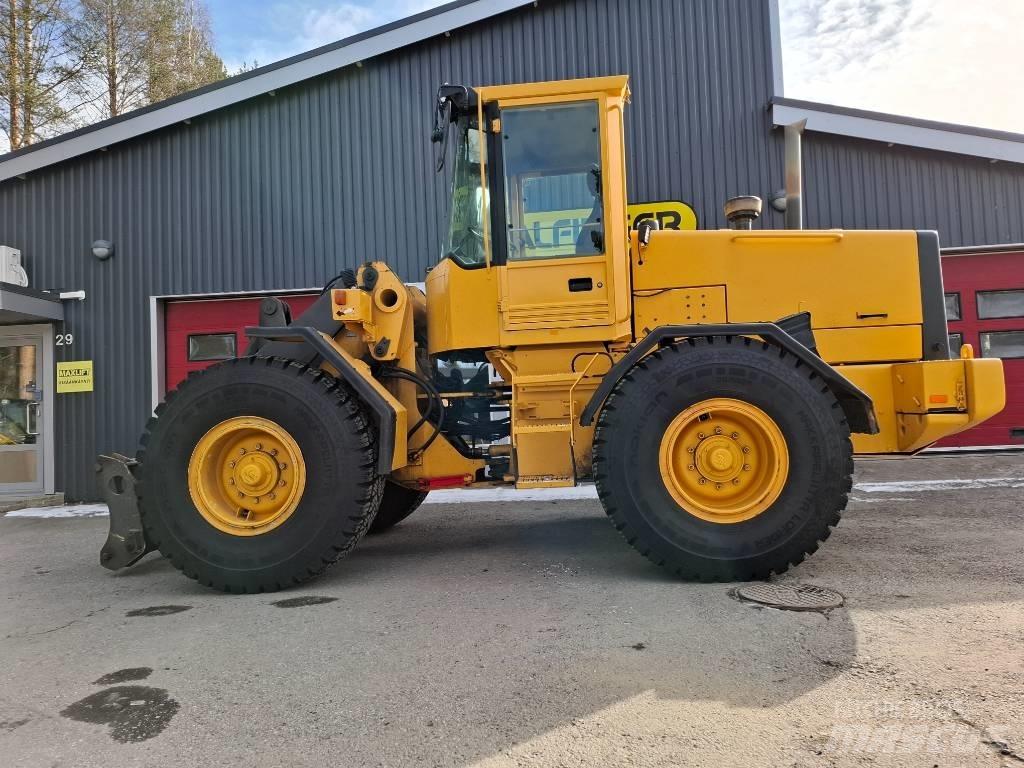 Volvo L70B 輪胎式裝載機