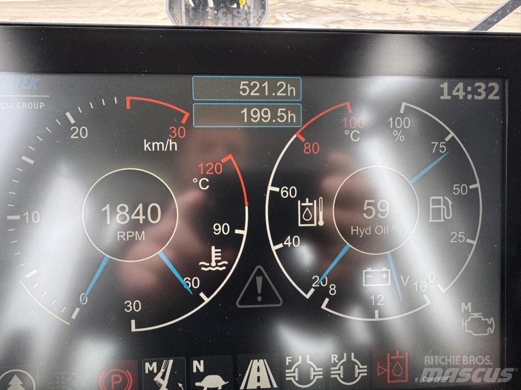 Vimek 470 收穫機