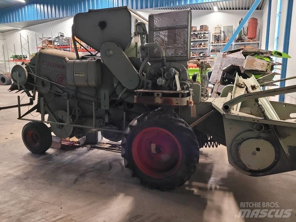 CLAAS Columbus 聯合收穫機