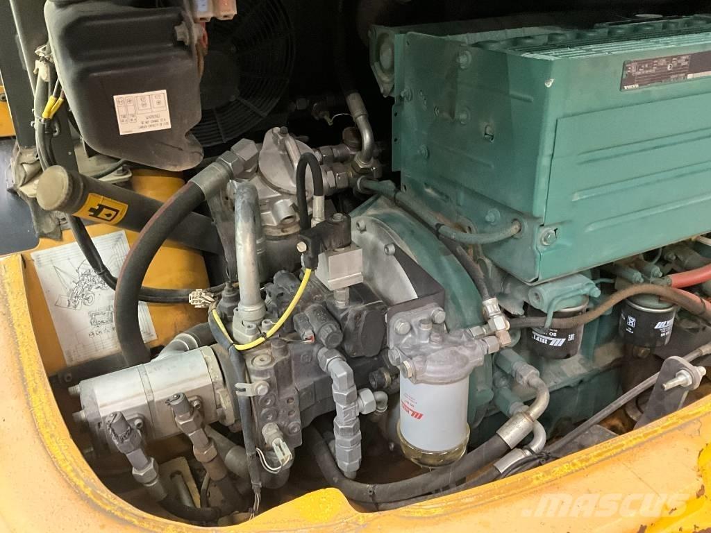 Volvo L 25 F 輪胎式裝載機