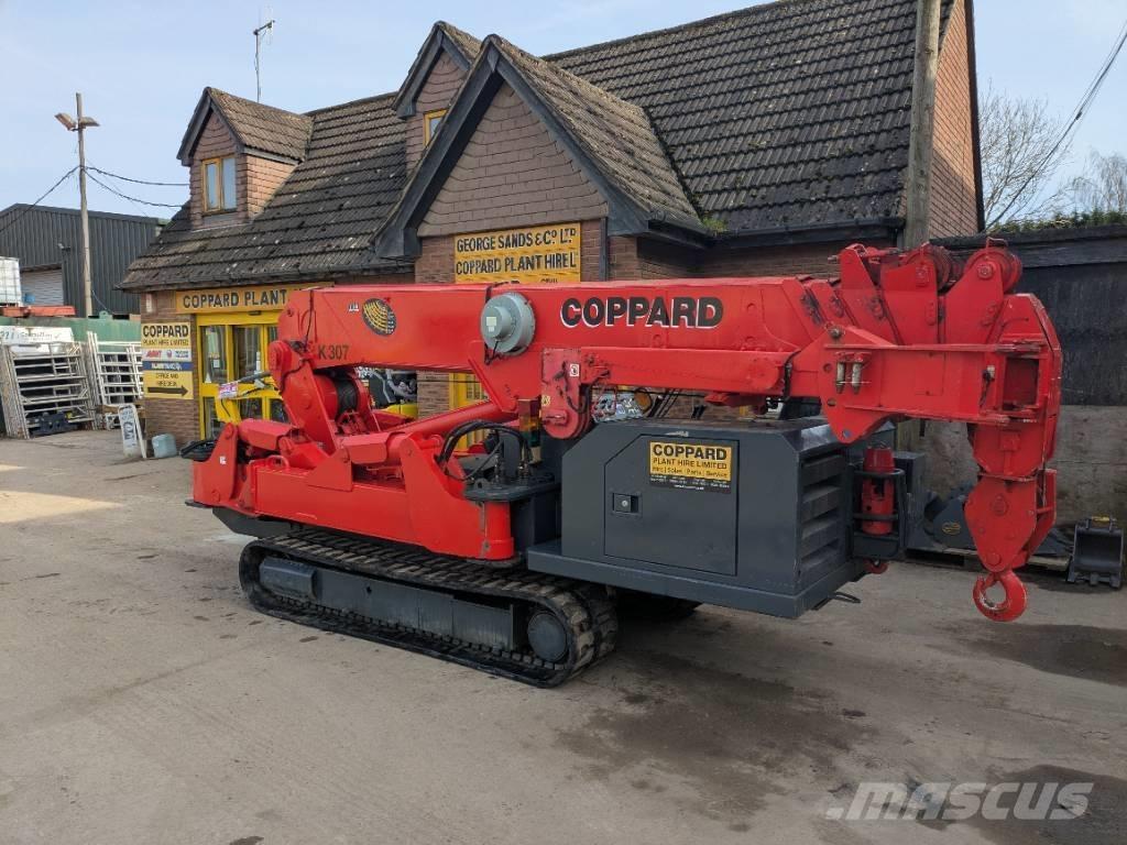 Unic URW 706 小型起重機