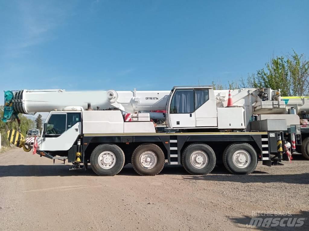 Liebherr LTM 1060-2 全路面起重機/吊車