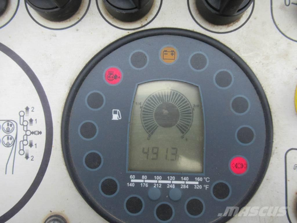 Bomag BW 80 AD-5 雙輪滾壓機