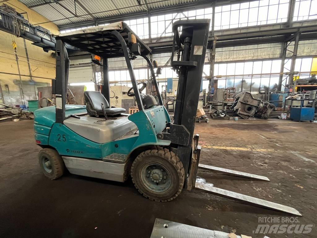 Feeler FD25TCJ 柴油卡車