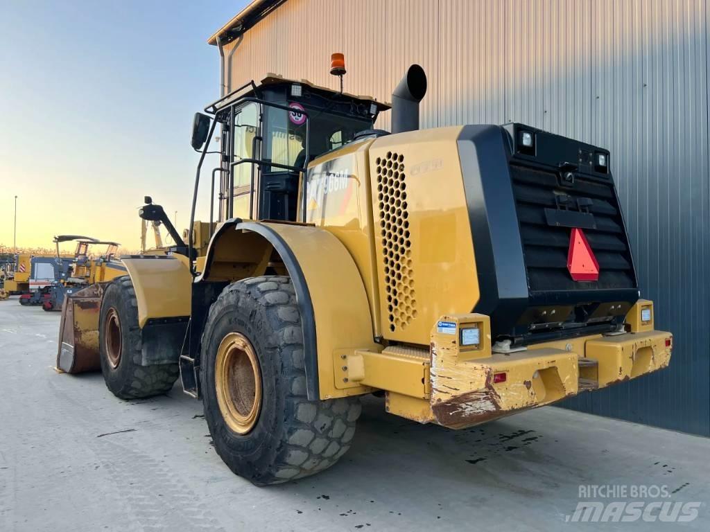 CAT 966M 輪胎式裝載機