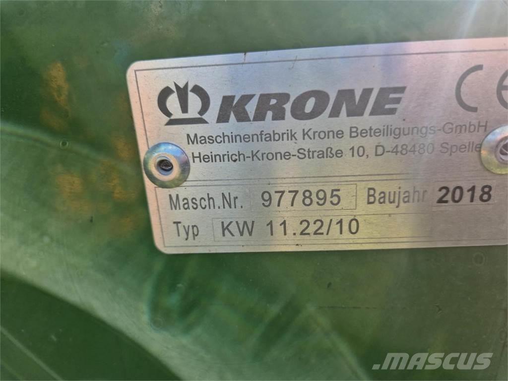 Krone KW 11.22 耙與翻草機