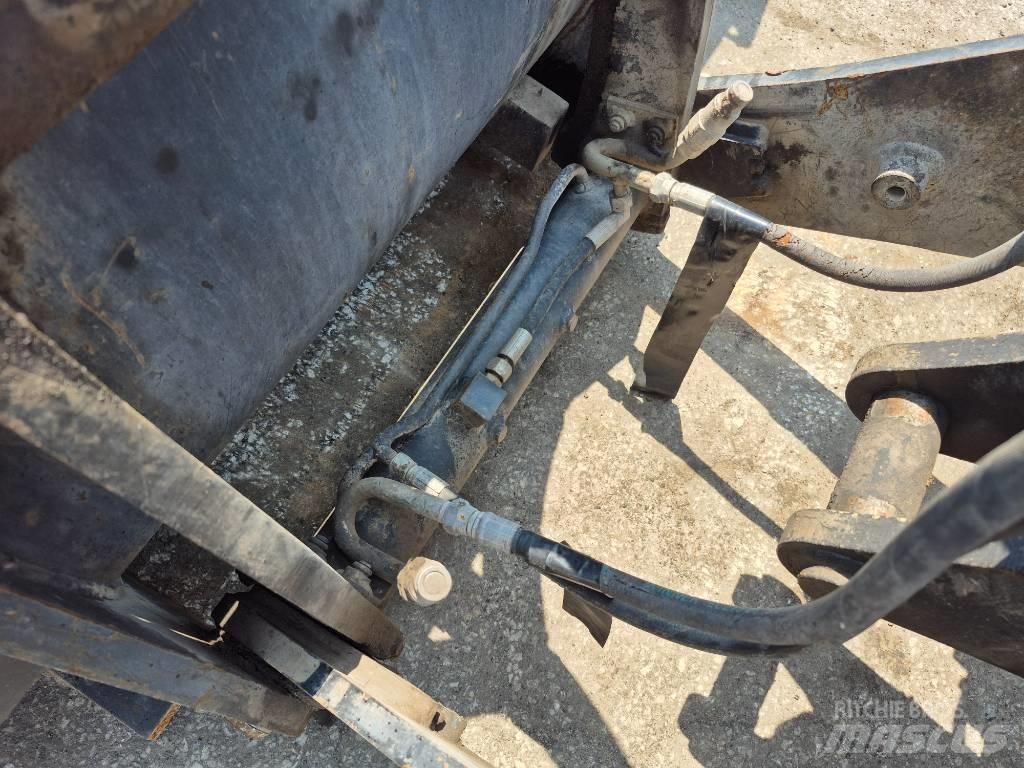 JCB 406 B 輪胎式裝載機