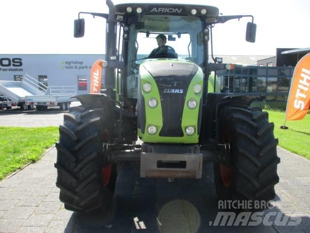 CLAAS Arion 520 曳引機