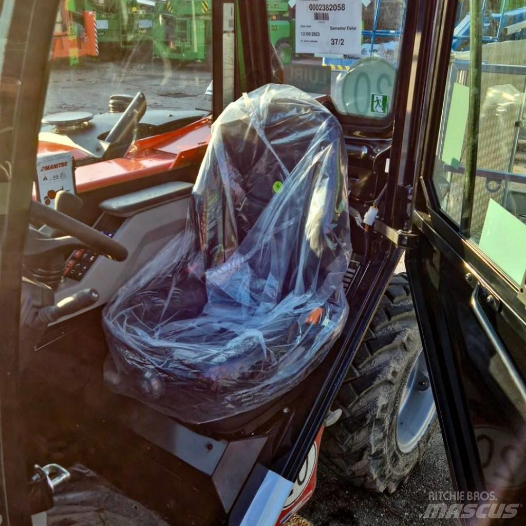 Manitou ULM 415 H 伸縮臂操作車