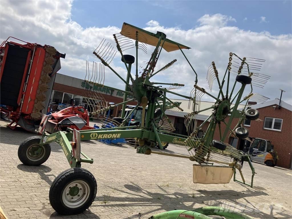 Krone SWADRO 810 堆草機