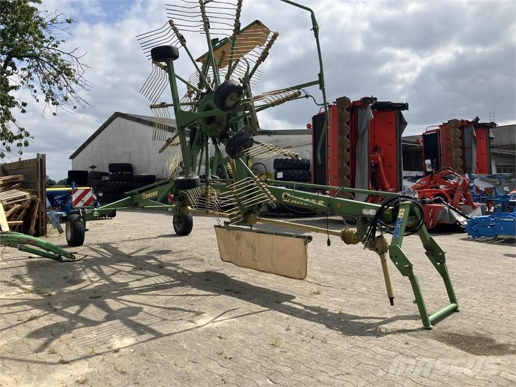 Krone SWADRO 810 堆草機
