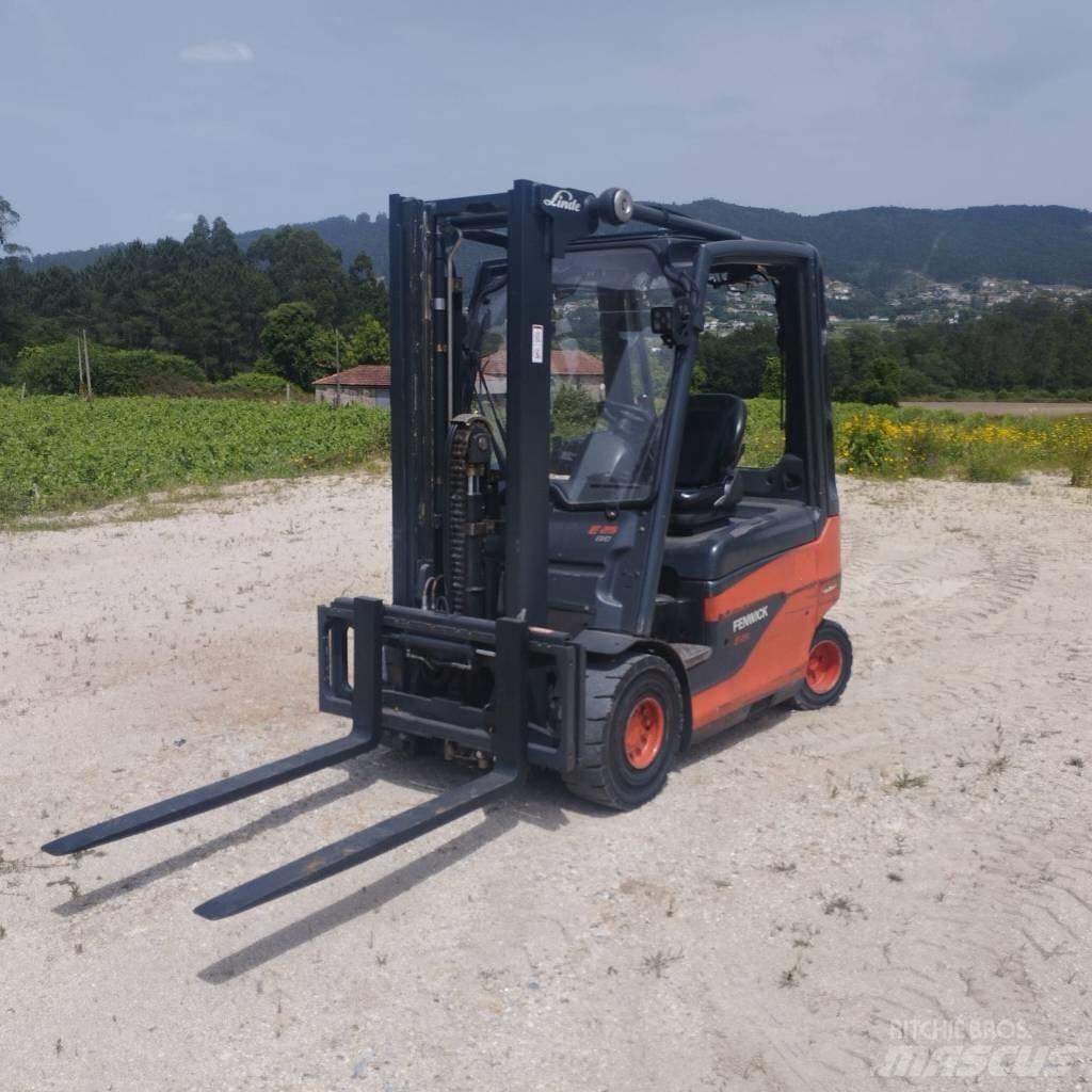 Linde E 25 電動堆高機