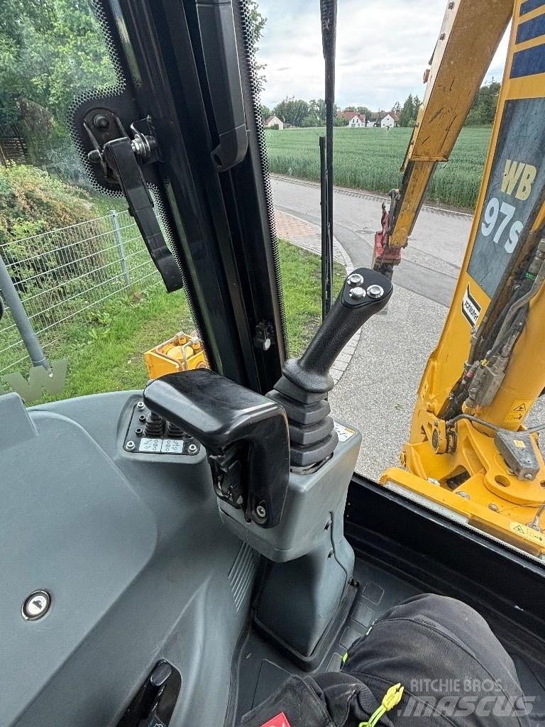 Komatsu WB 97 S 反鏟裝載機