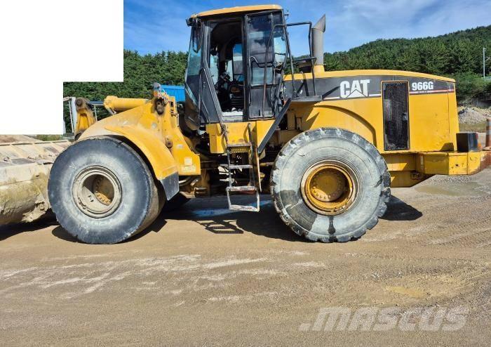 CAT 966G-2 輪胎式裝載機