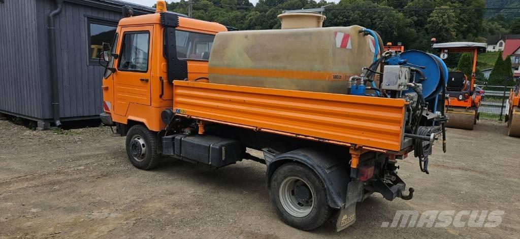 Multicar M 26 4X4 傾卸式卡車