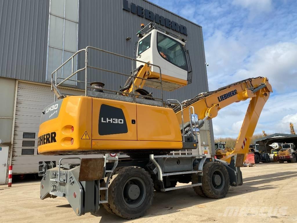 Liebherr LH 30 M 廢棄物/工業用操作車