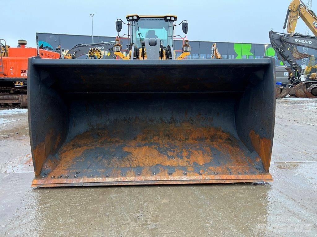 Volvo L260H 輪胎式裝載機