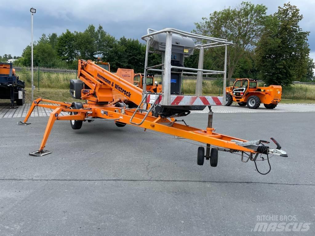 Dinolift 210 XT 拖車裝載高空作業平台