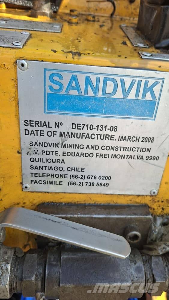 Sandvik DE710 鑽孔機
