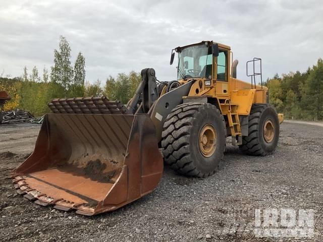 Volvo L 220 E 輪胎式裝載機