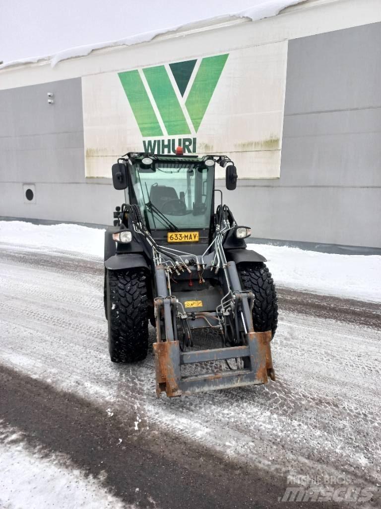 Wille 665 小型曳引機