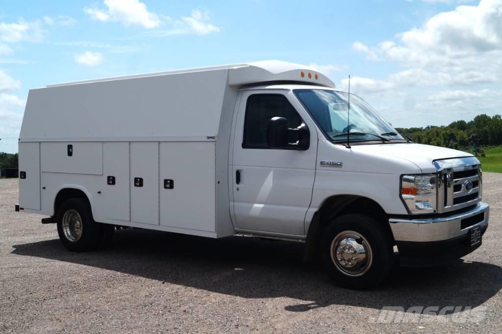 Ford E 450 皮卡.傳統半斗卡車/側卸板