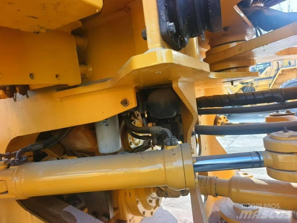 Volvo L 180 F 輪胎式裝載機