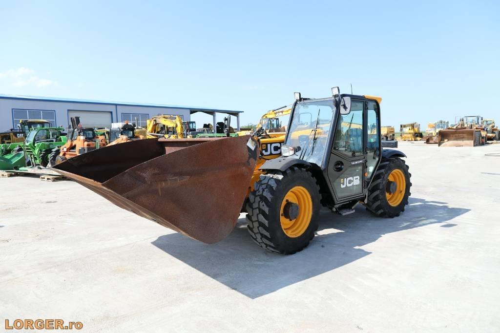 JCB 527-58 Agri 農業用伸縮臂裝載機
