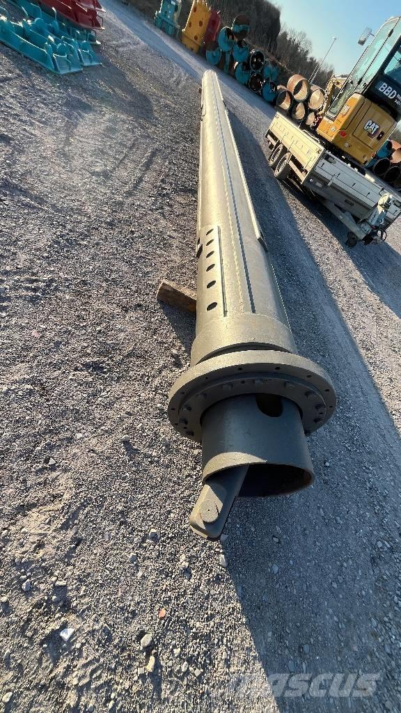 Delmag RH 28 重型鑽孔機