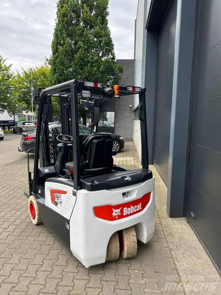 Bobcat B 20 T-7 Plus 電動堆高機