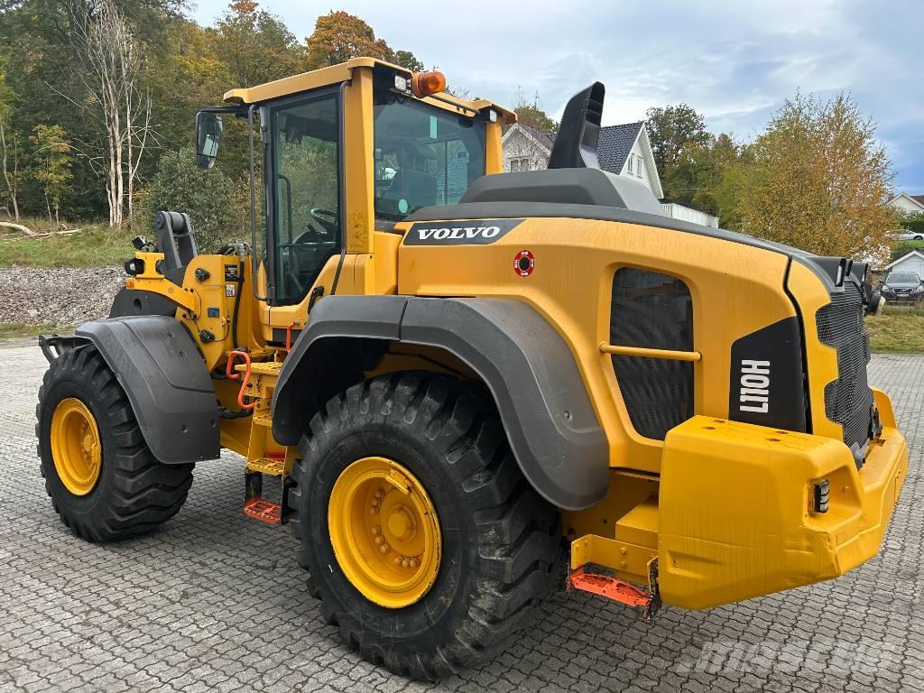 Volvo L110H 輪胎式裝載機