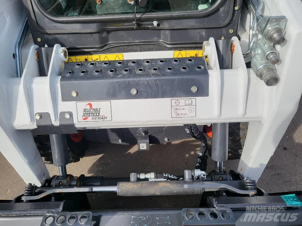 Bobcat S100 滑移轉向裝載機