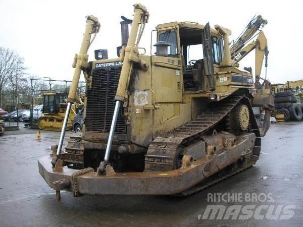 CAT D8N 履帶推土機
