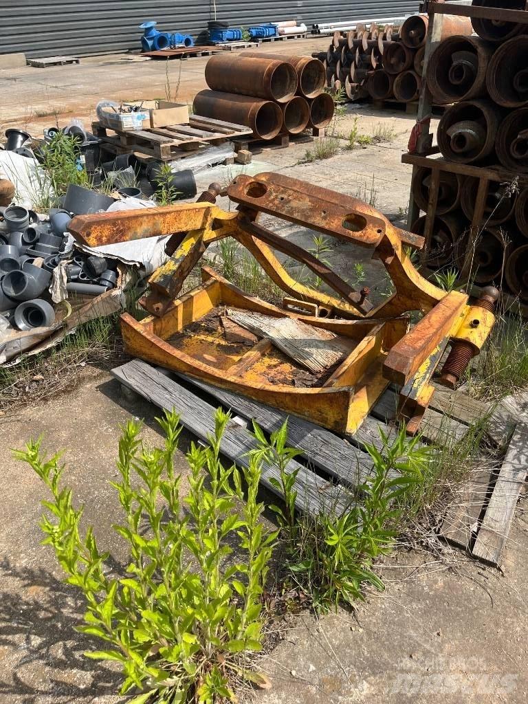  PERFORATOR PBA95 隧道和地下採礦鑽機