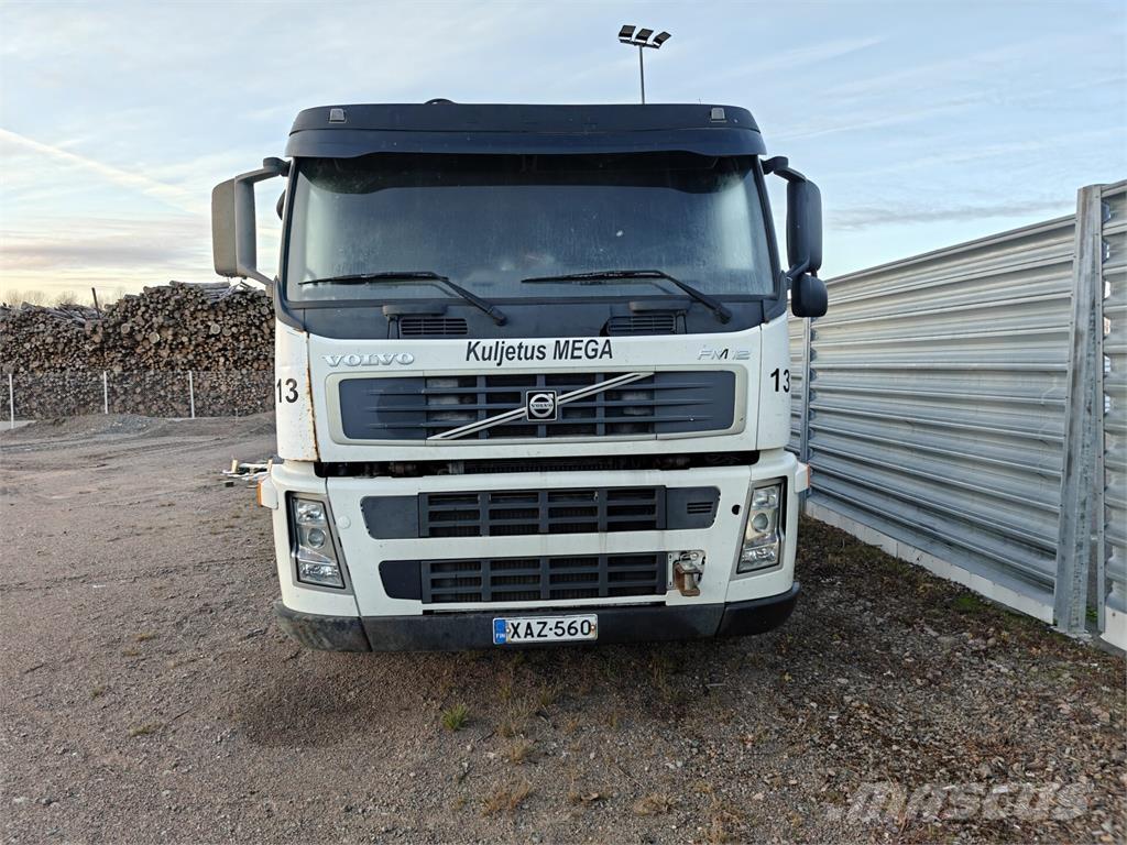 Volvo FM 12 起重機卡車