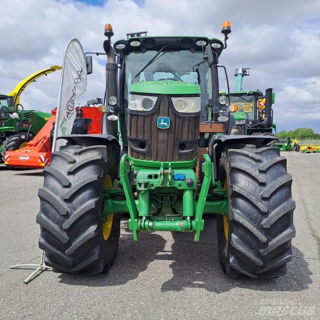 John Deere 6210 R 曳引機
