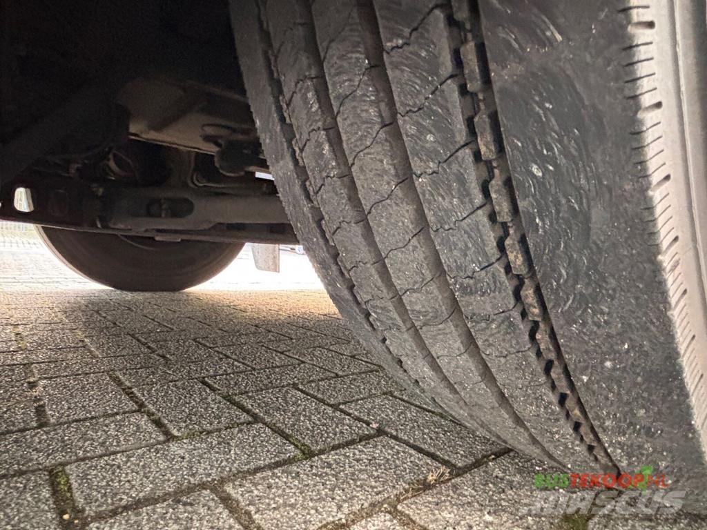 Setra S 415GT-HD 長途公共汽車