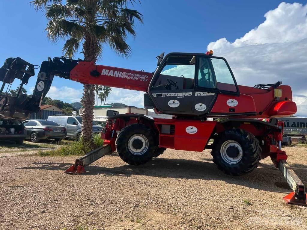 Manitou MRT 2540 伸縮臂操作車