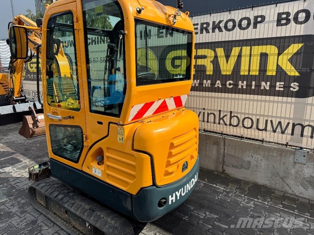 Hyundai Robex 18-9 小型挖土機/掘鑿機<7t(小型挖掘機)