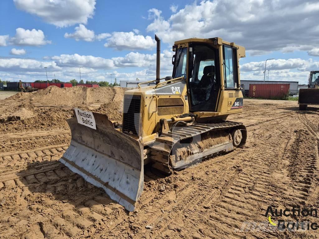 CAT D 4 G 履帶推土機