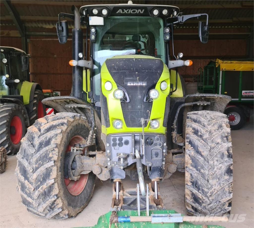 CLAAS Axion 810 曳引機