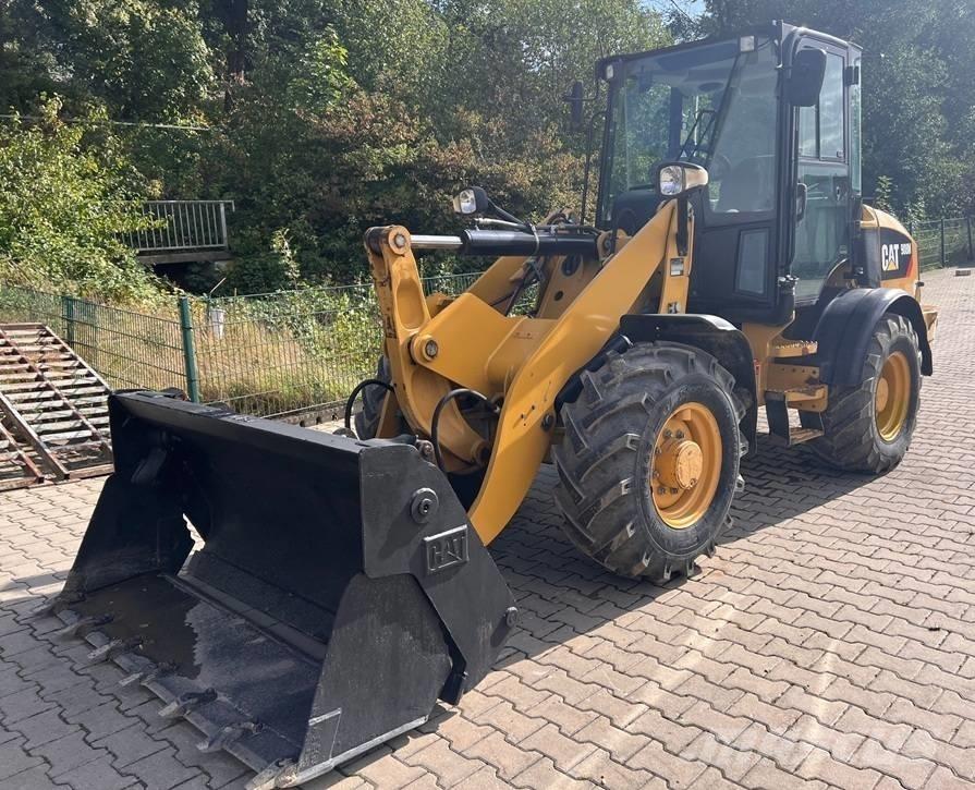 CAT 908M Radlader 輪胎式裝載機