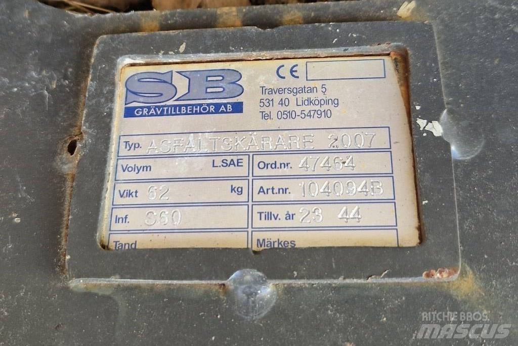 SB Asfaltskärare S60 切割機