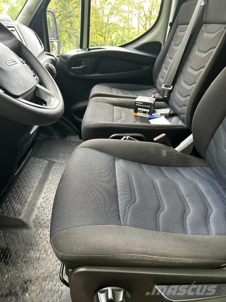 Iveco Daily 35C16 車廂