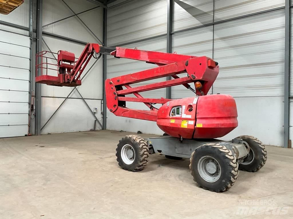 Manitou 160 ATJ 曲臂高空作業車