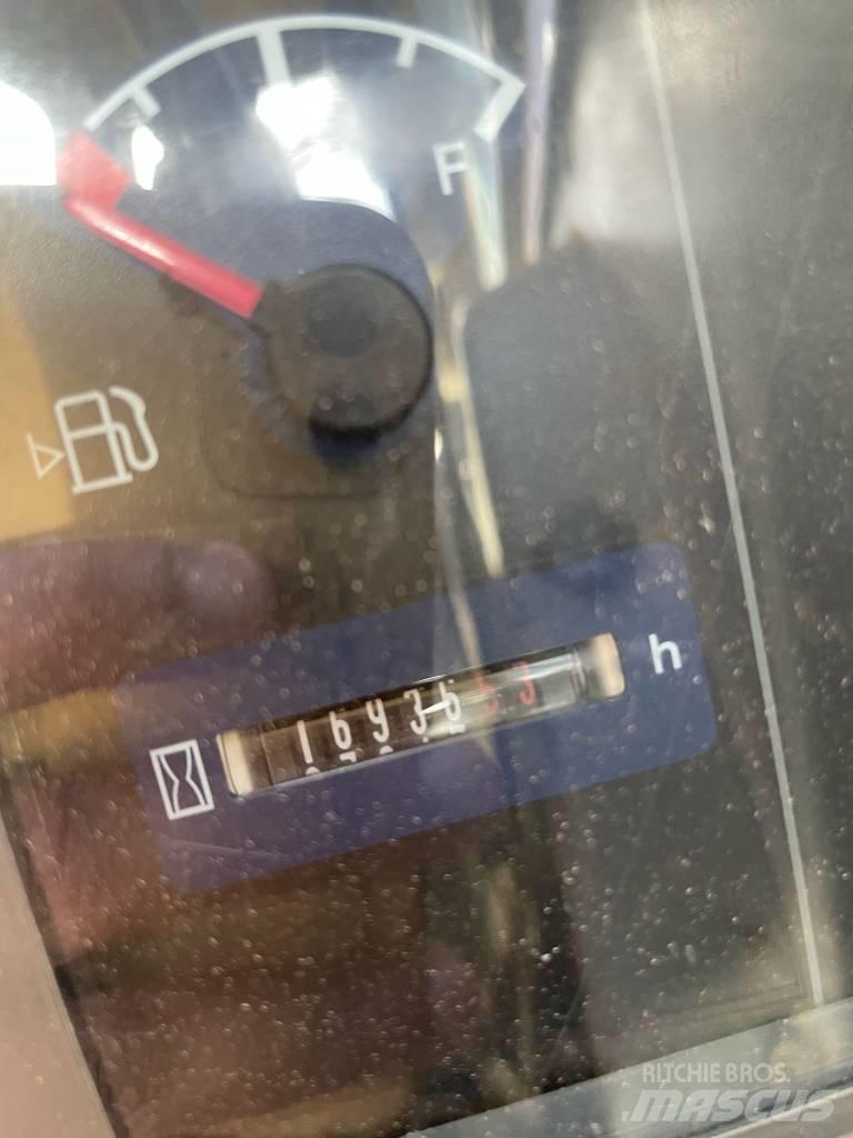 Volvo ECR 88 中型挖土機/掘鑿機/挖掘機 7t-12t