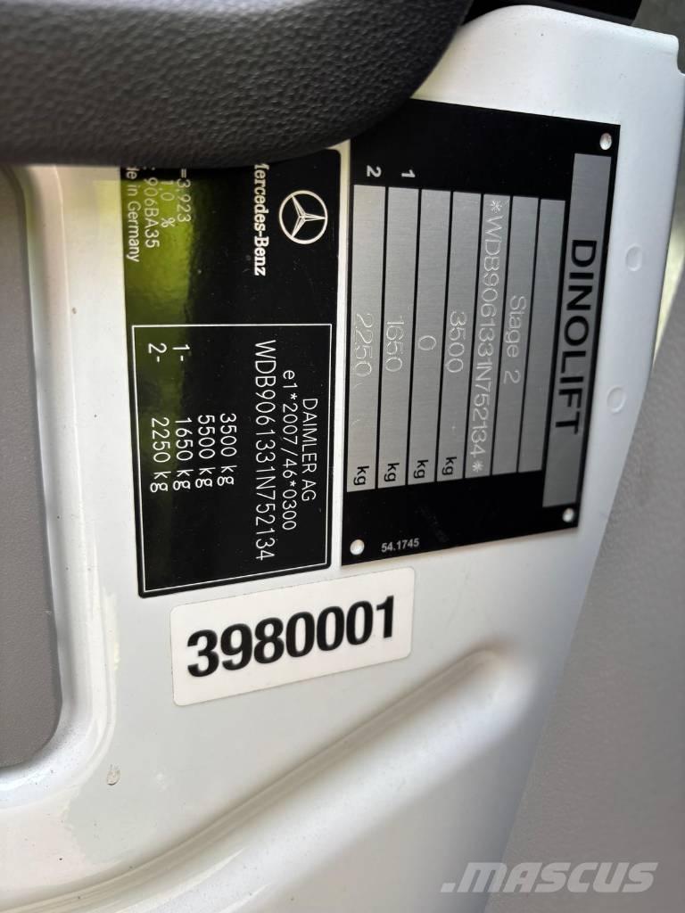 Dino 230 VT 卡車裝載高空作業車