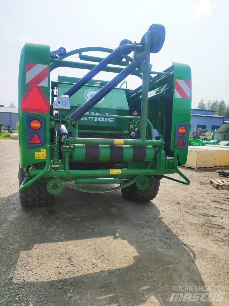 McHale Fusion 4 Plus 圓型牧草打包機