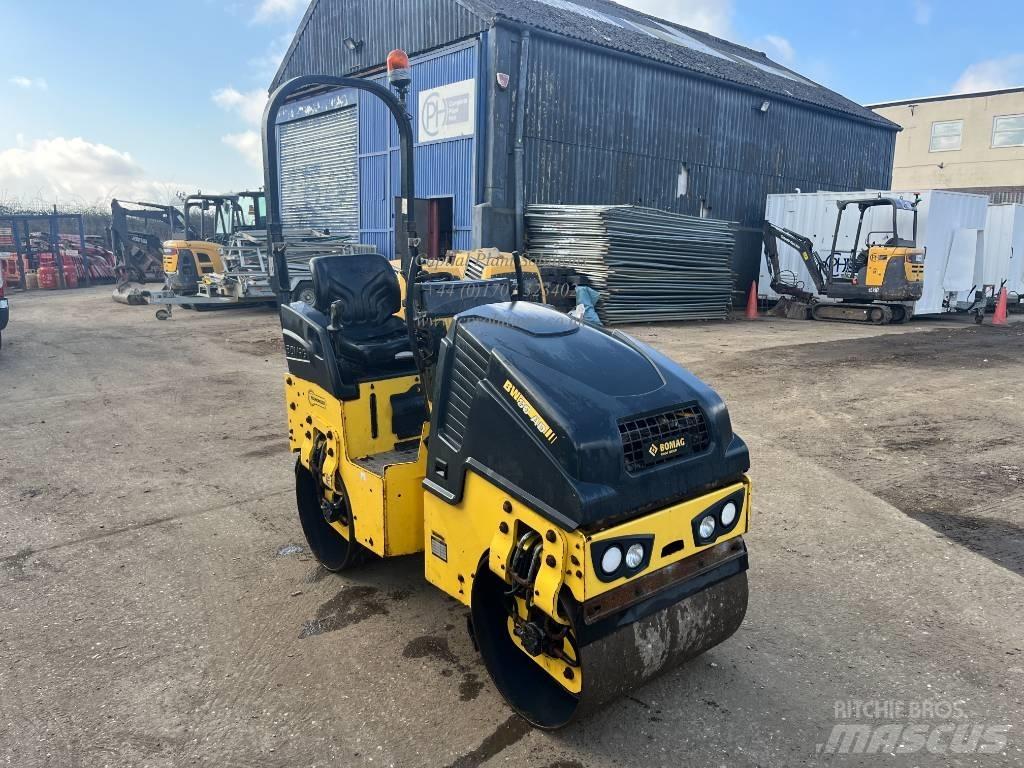Bomag BW 80 AD-5 雙輪滾壓機